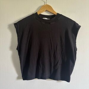 FRAME Designer Black Classic Muscle Tank size Medium EUC